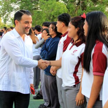 Ceremonia cívica del 235 aniversario del natalicio de Leona Vicario promo-exitos-informa-la-z-cancun 00003